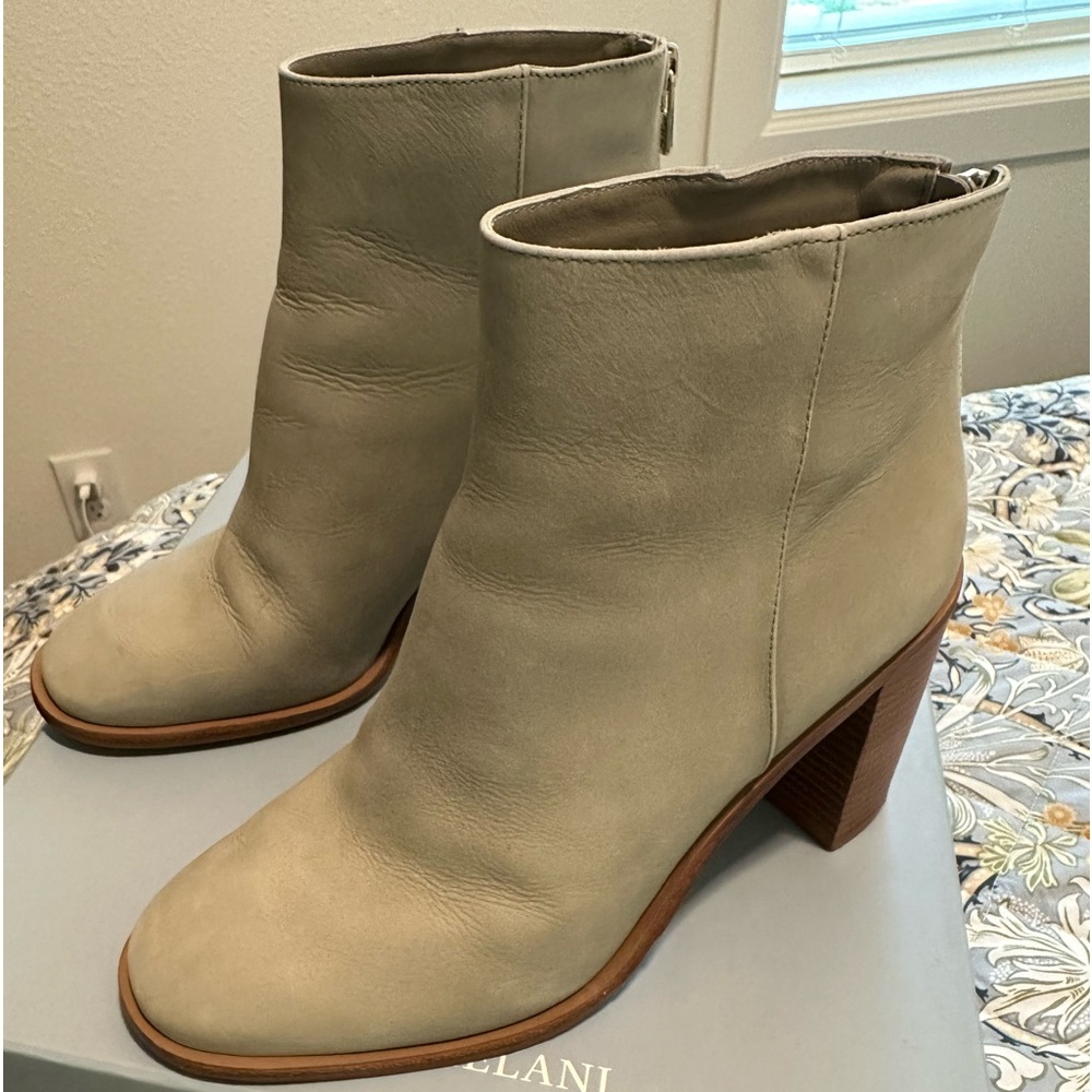 Women's leather boots  Antonio Melani Leather Cammden  size 8 1/2